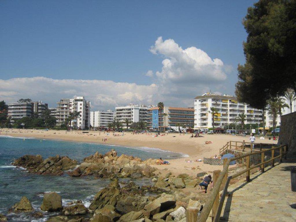 Apartamento Sol- Fanals Apartman Lloret de Mar Kültér fotó
