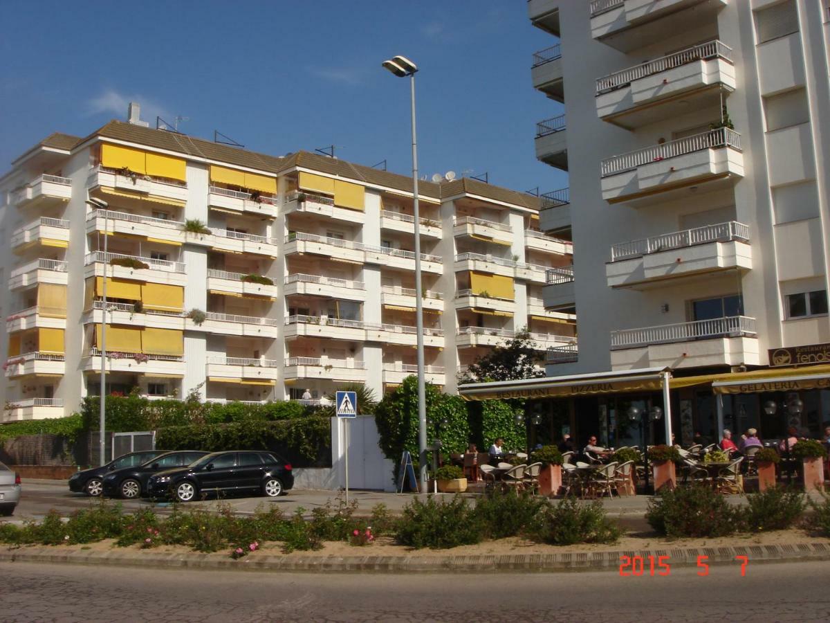 Apartamento Sol- Fanals Apartman Lloret de Mar Kültér fotó